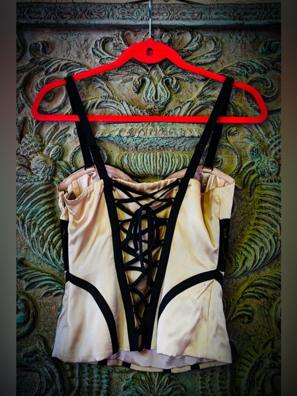 Bebe Champagne Satin & Black Lace Corset Top - Size XS - Picture 3 of 7
